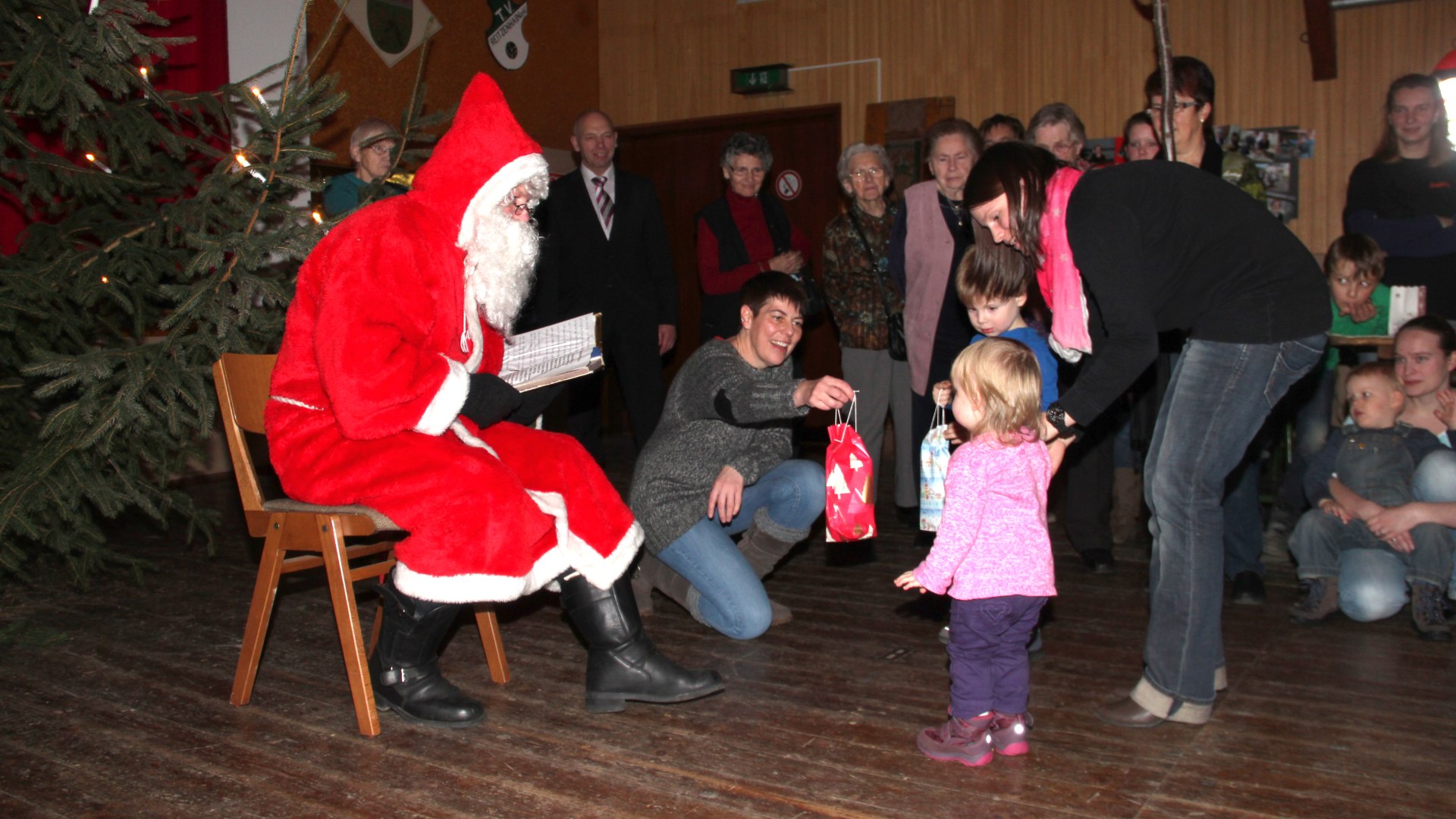 Reitzenhainer Weihnachtsmärktchen mit Nikolaus