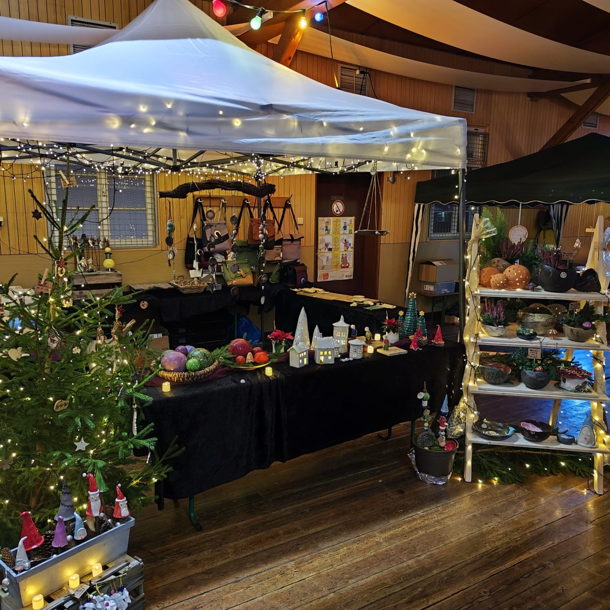 Weihhnachtsmärktchen_Stände Weihhnachtsmärktchen_Stände