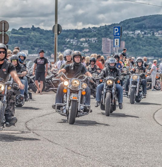 Magic Bike - Biker auf der Rheinstra&szlig;e | &copy; R&uuml;desheim Tourist AG - Foto Marlis Steinmetz